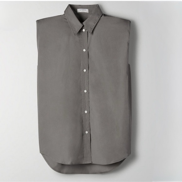 Aritzia Tops - Babaton Sleeveless Button-Up Blouse Minimalist Taupe/Gray Collared Shirt Size SM